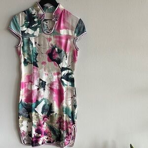 NWOT 100% silk Floral Pink and Green Cheongsam Dress size XS/S